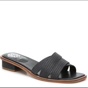 VINCE CAMUTO YDELLE SANDALS / SIZE 7.5